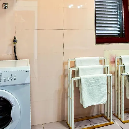 In With Wifi بيت للعطل Smokovic