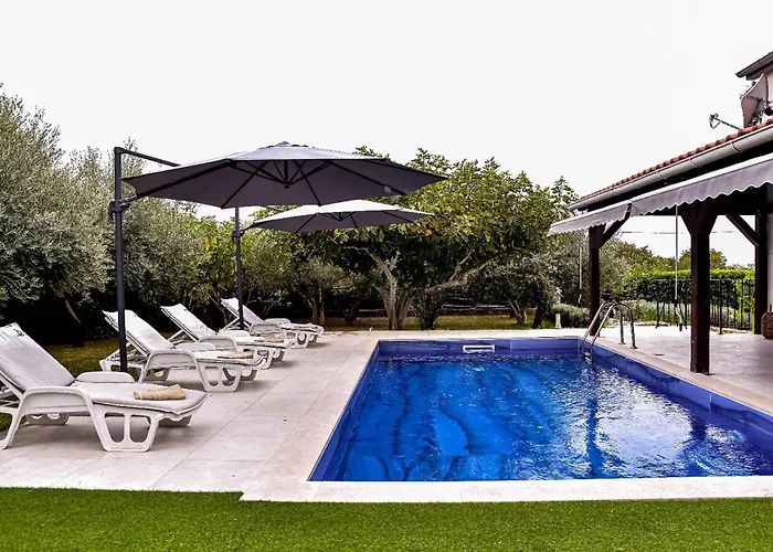 Σπίτι διακοπών In With Wifi