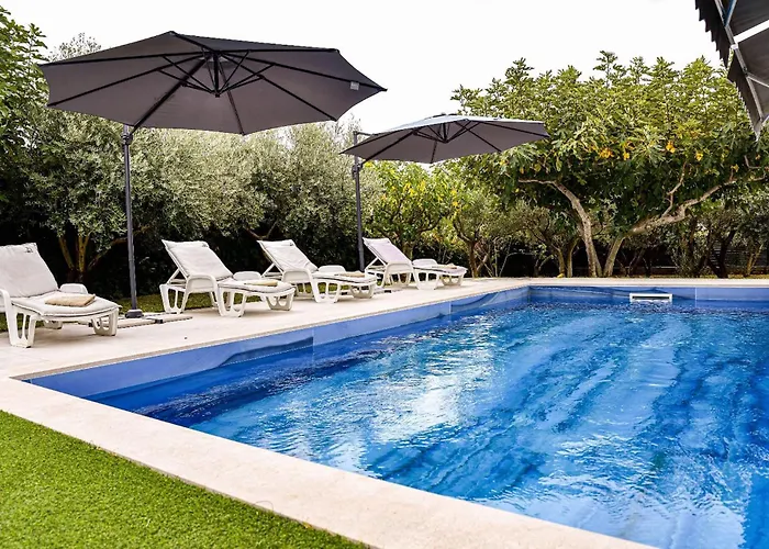 Σπίτι διακοπών In With Wifi