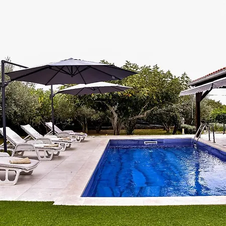 Holiday home In With Wifi