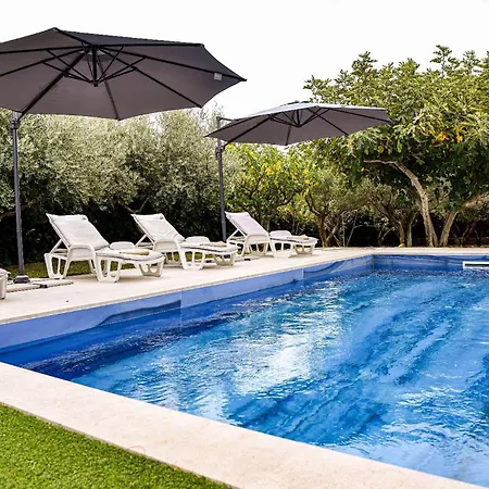 Holiday home In With Wifi
